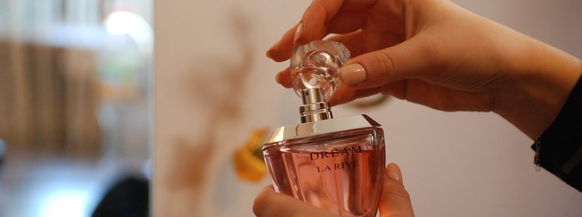 BioTrendy - Jak właściwie stosować perfumowane feromony - feromony damskie - feromony męskie