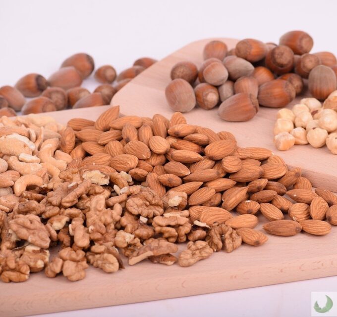 BioTrendy - PL - Bakalie i orzechy w ciąży - czy warto po nie sięgać