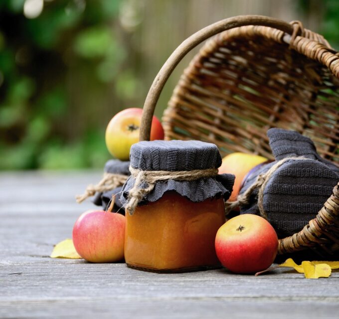 BioTrendy - Jakie owoce najlepiej nadają się na domowe przetwory